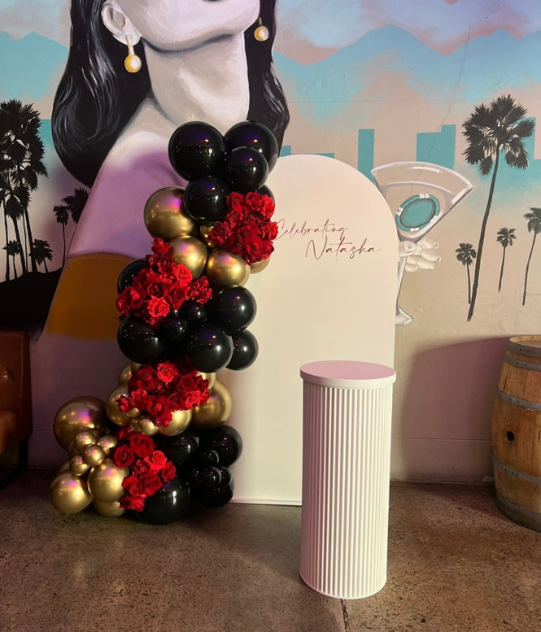 Luxe Balloon & Floral Arch