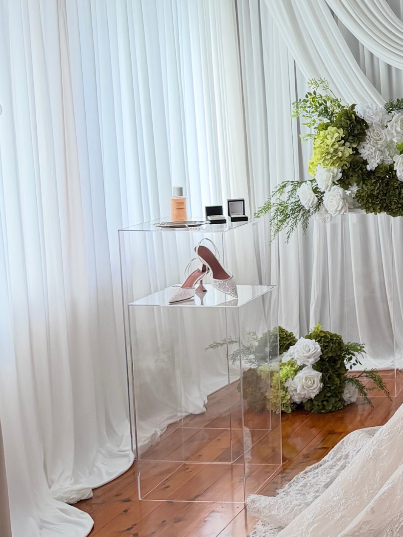 Clear Acrylic Plinth Hire set of 2