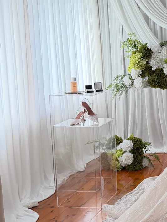 Clear Acrylic Plinth Hire set of 2